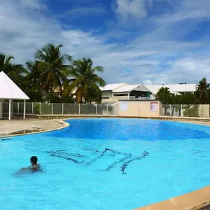  Appartement T3, Piscine, Plages Et Commerces A Pieds Sur La Marina